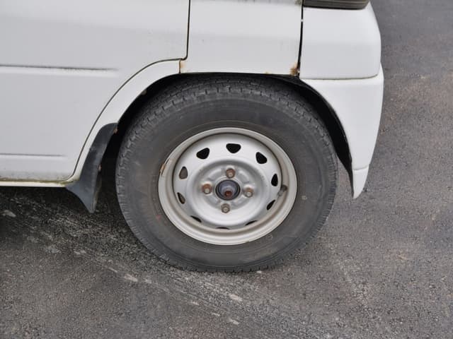 2002 Mitsubishi Minicab JDM car for sale — photo 21 of 25