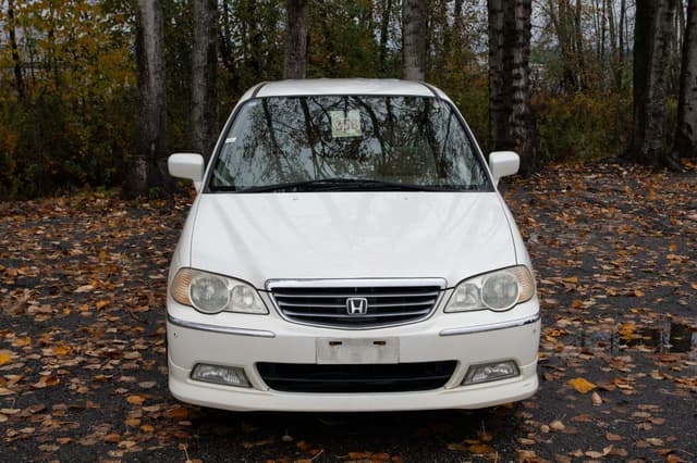 2000 Honda Odyssey JDM car for sale — photo 2 of 25
