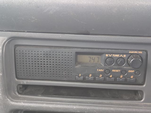 2006 Isuzu Elf JDM car for sale — photo 25 of 25