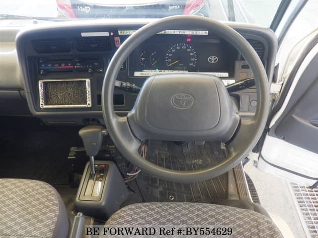 1998 Toyota HiAce JDM car for sale — photo 3 of 5