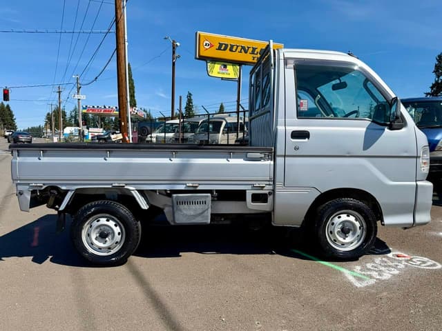 2000 Daihatsu Hijet JDM car for sale — photo 9 of 25
