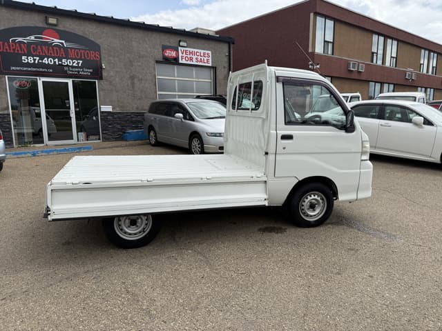 2008 Daihatsu Hijet JDM car for sale — photo 3 of 10