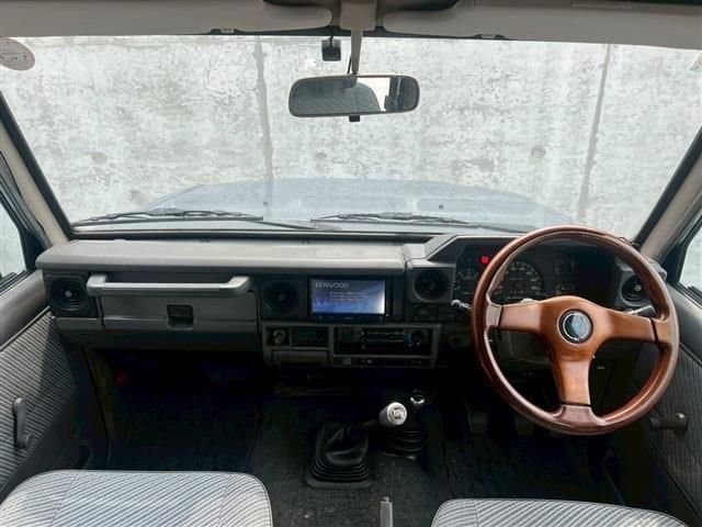 1991 Toyota Land Cruiser Prado JDM car for sale — photo 25 of 25