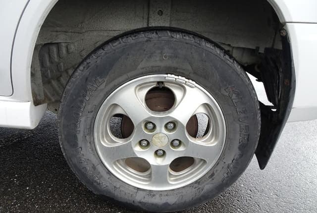 1999 Mitsubishi Pajero JDM car for sale — photo 10 of 25