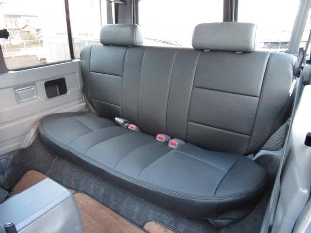 1996 Toyota Land Cruiser JDM car for sale — photo 7 of 9