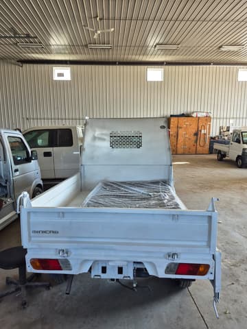 2003 Mitsubishi Minicab JDM car for sale — photo 14 of 19