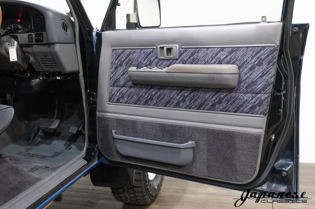 1993 Toyota Land Cruiser JDM car for sale — photo 20 of 25
