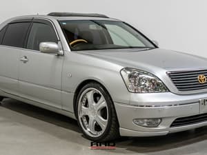 2001 Toyota Celsior JDM car for sale