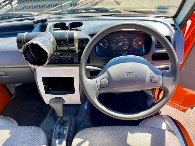 2000 Daihatsu Hijet JDM car for sale — photo 16 of 25