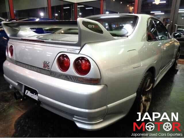 1995 Nissan Skyline JDM car for sale — photo 2 of 8