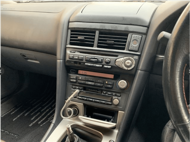 1998 Nissan Skyline JDM car for sale — photo 7 of 8