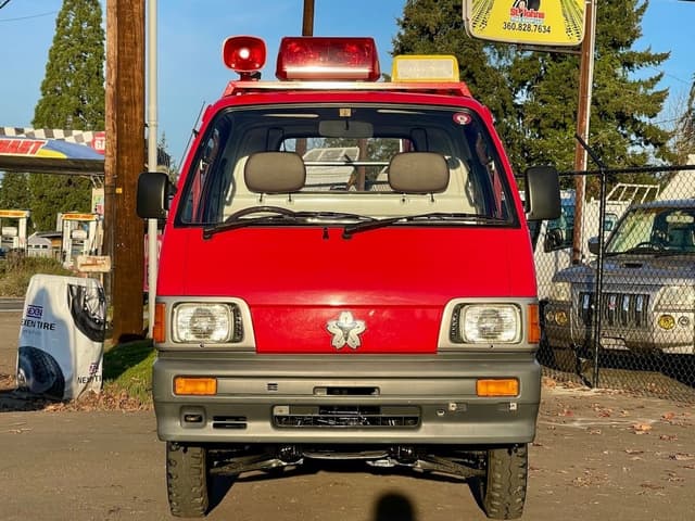 1992 Daihatsu Hijet JDM car for sale — photo 2 of 10