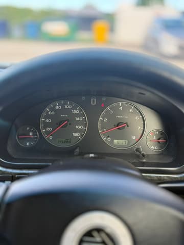 1998 Subaru Legacy JDM car for sale — photo 19 of 21