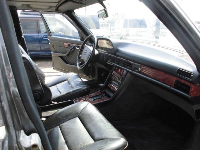 1990 Mercedes-Benz S-Class JDM car for sale — photo 2 of 18