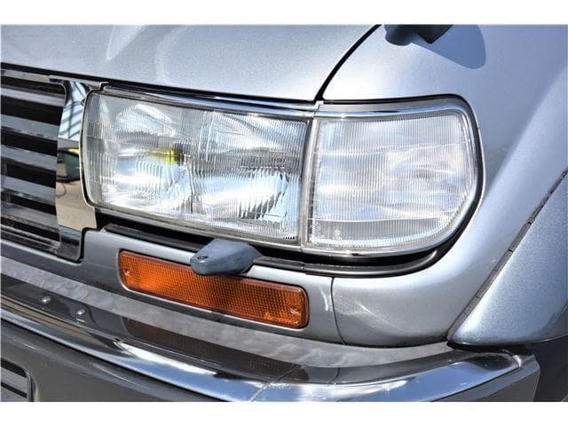 1993 Toyota Land Cruiser JDM car for sale — photo 15 of 25