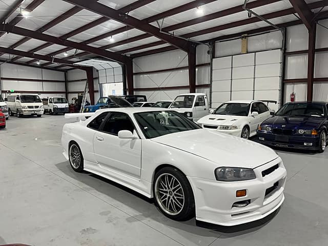 2000 Nissan Skyline JDM car for sale — photo 5 of 17
