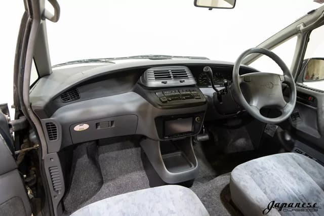 1997 Toyota Estima JDM car for sale — photo 9 of 25