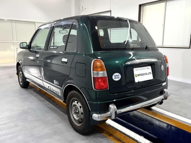 2001 Daihatsu Mira JDM car for sale — photo 4 of 25