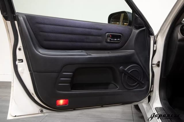 2000 Toyota Altezza JDM car for sale — photo 14 of 25
