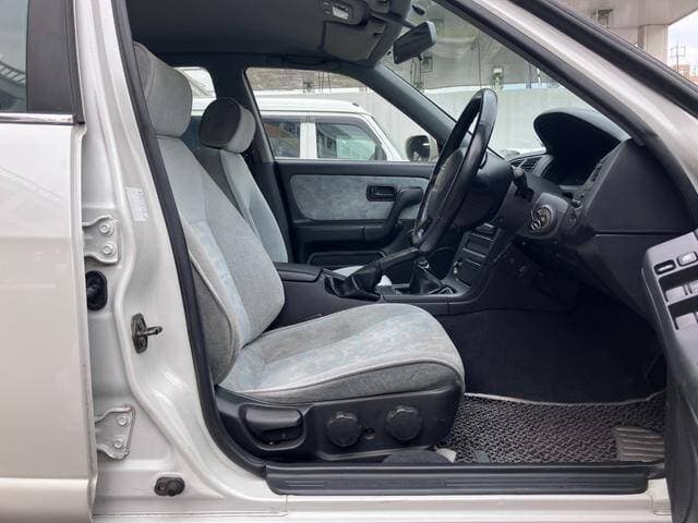 1995 Nissan Skyline JDM car for sale — photo 17 of 20