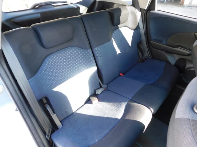2009 Honda Fit JDM car for sale — photo 5 of 7