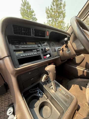 1997 Toyota HiAce JDM car for sale — photo 10 of 19