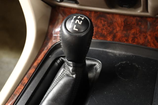 1998 Toyota Land Cruiser JDM car for sale — photo 15 of 25
