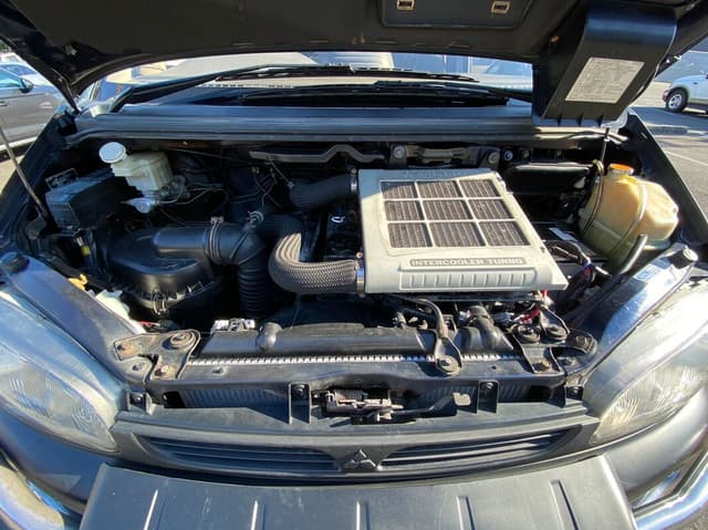 1994 Mitsubishi Delica JDM car for sale — photo 15 of 16