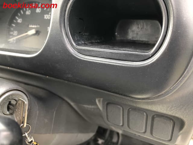 1996 Daihatsu Hijet JDM car for sale — photo 16 of 23
