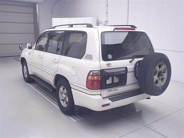 1998 Toyota Land Cruiser JDM car for sale — photo 2 of 3