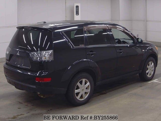 2007 Mitsubishi Outlander JDM car for sale — photo 2 of 6