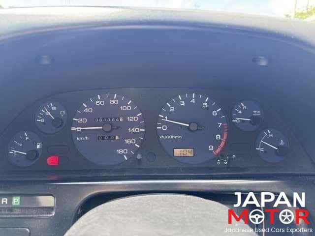1990 Nissan Skyline JDM car for sale — photo 5 of 8