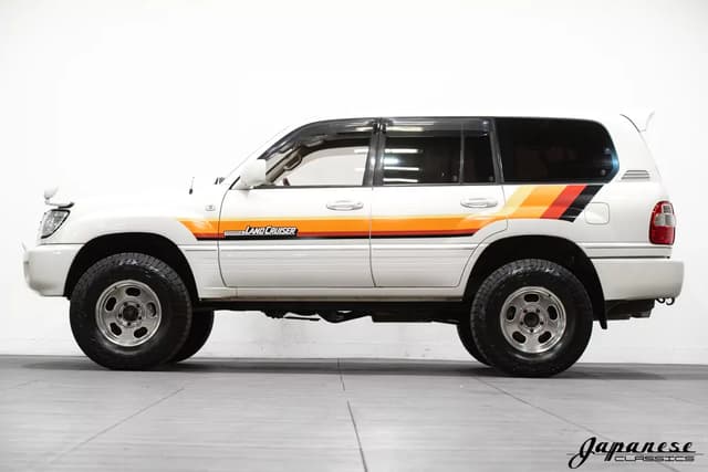 2000 Toyota Land Cruiser JDM car for sale — photo 4 of 25