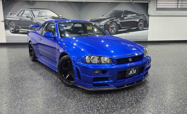 2000 Nissan Skyline JDM car for sale — photo 2 of 11