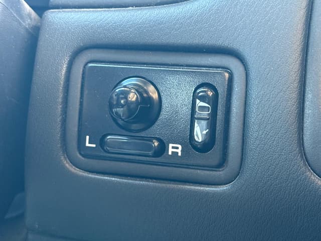 1997 Nissan Cefiro JDM car for sale — photo 21 of 25