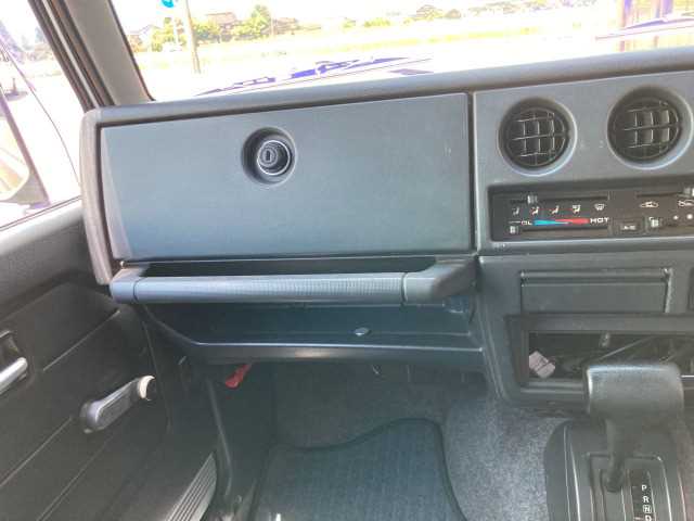 1996 Suzuki Jimny JDM car for sale — photo 16 of 20
