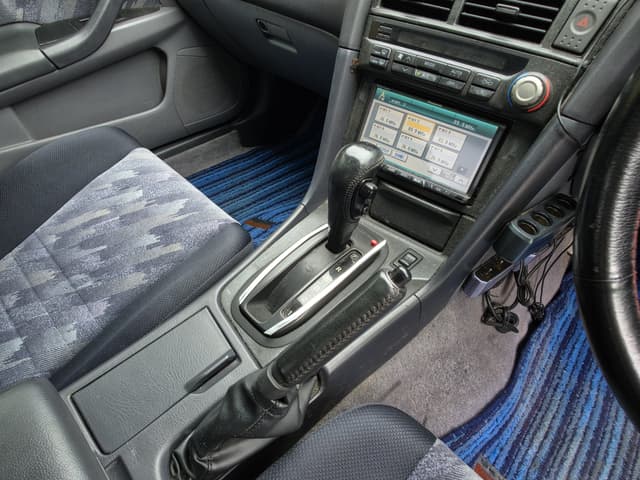 1998 Nissan Skyline JDM car for sale — photo 10 of 20