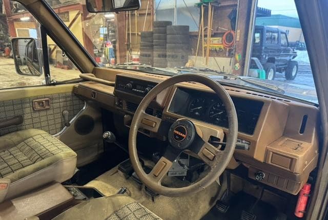 1986 Nissan Safari JDM car for sale — photo 9 of 25