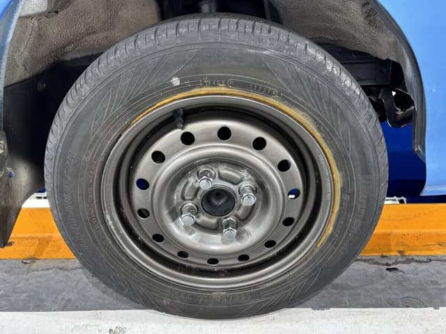 2000 Daihatsu Hijet JDM car for sale — photo 13 of 23