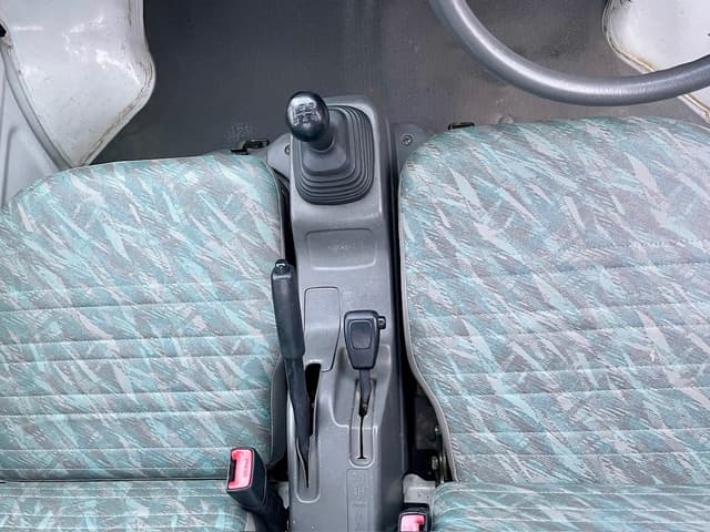 1999 Suzuki Carry JDM car for sale — photo 21 of 25