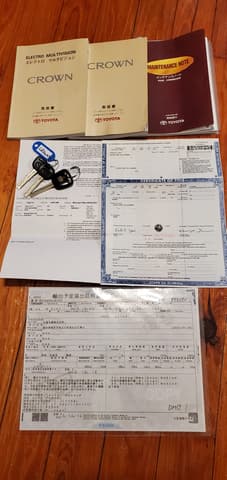 1997 Toyota Crown JDM car for sale — photo 13 of 15