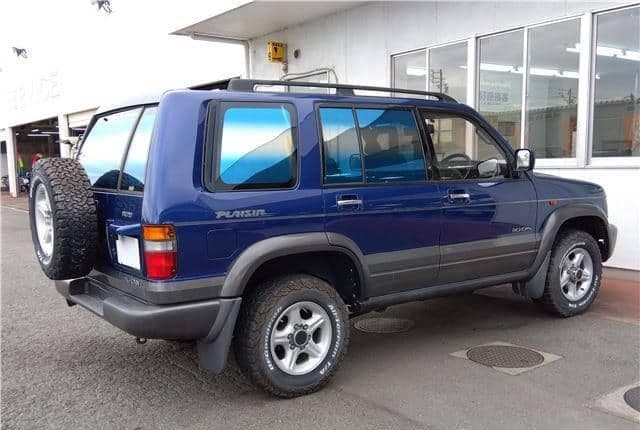 1998 Isuzu Bighorn JDM car for sale — photo 5 of 25