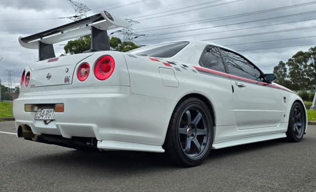 1999 Nissan Skyline JDM car for sale — photo 9 of 10