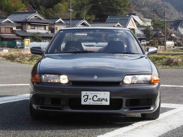 1991 Nissan Skyline JDM car for sale — photo 8 of 24