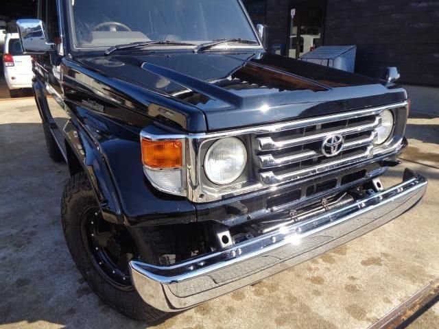 1995 Toyota Land Cruiser JDM car for sale — photo 8 of 9