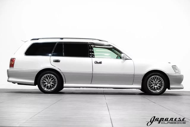 2000 Toyota Crown JDM car for sale — photo 5 of 25