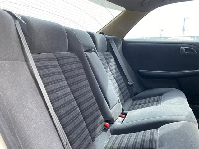 1994 Toyota Mark II JDM car for sale — photo 11 of 25
