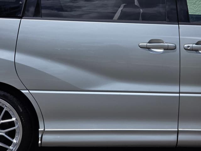 2000 Toyota Estima JDM car for sale — photo 8 of 10