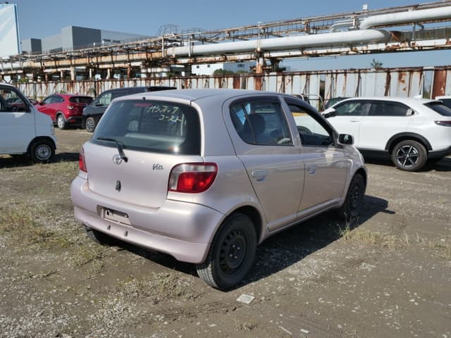 1999 Toyota Vitz JDM car for sale — photo 5 of 25