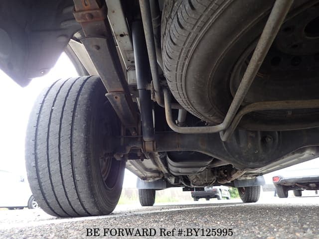 2002 Toyota HiAce JDM car for sale — photo 15 of 25